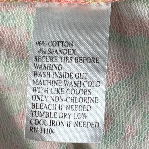 Crown & Ivy Beach Womens Pants Size Small Capri Pink Green Coral Elastic Waist - Picture 10 of 10